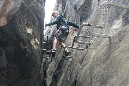 Sachsische Schweiz: forest of rocks and searching for geocaches