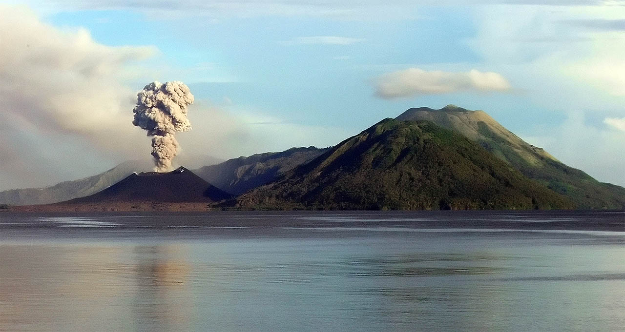 Rabaul volcano ash eruption, Papua New Guinea Top Travel